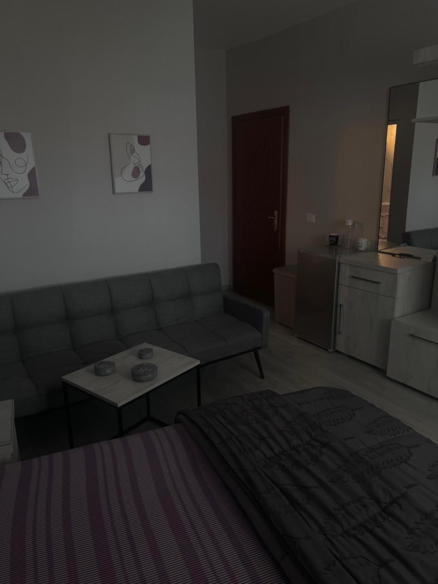 Cozy Room Center Shkodër Buitenkant foto